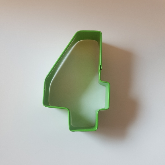 [CELEBRATE IT] Green Number 4 Cookie Cutter - Picture 3 of 7